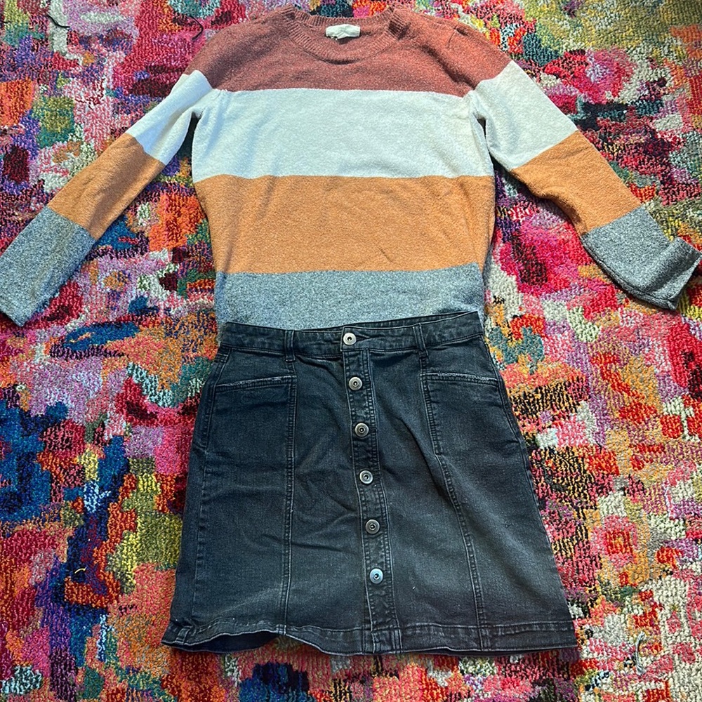 High waisted denim skirt